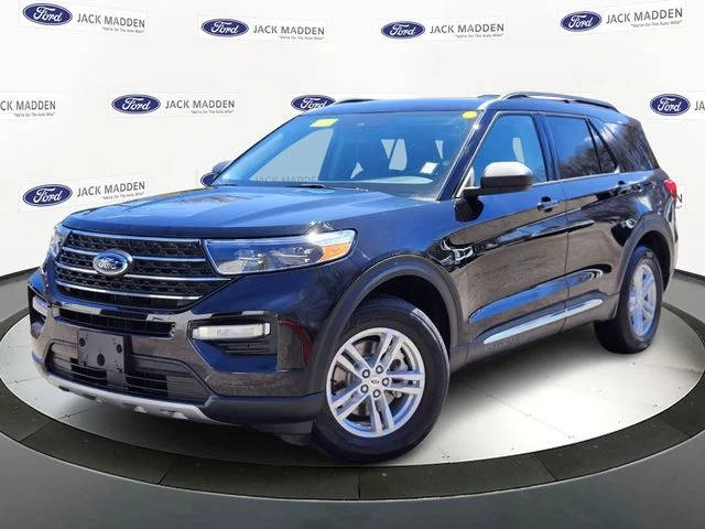 2022 Ford Explorer XLT 4WD photo