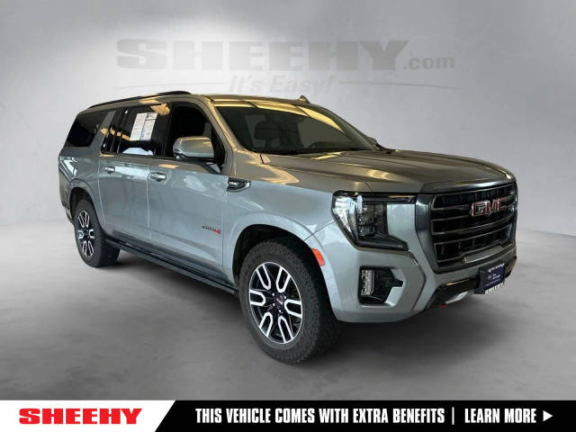 2023 GMC Yukon XL AT4 4WD photo