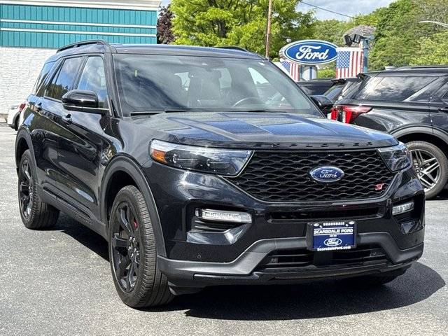 2023 Ford Explorer ST 4WD photo