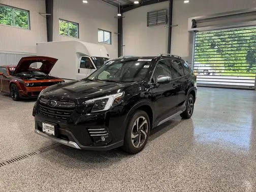 2023 Subaru Forester Touring AWD photo