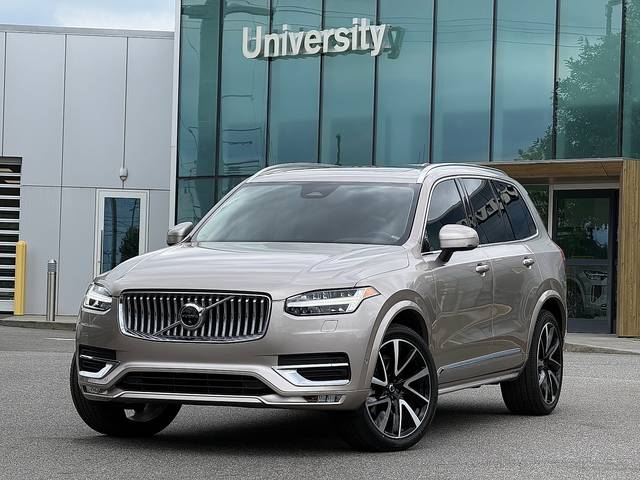 2023 Volvo XC90 Plus AWD photo