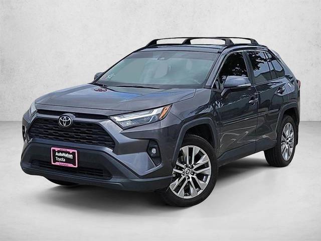 2023 Toyota RAV4 XLE Premium FWD photo