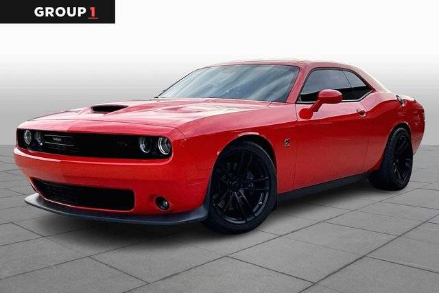2023 Dodge Challenger R/T Scat Pack RWD photo