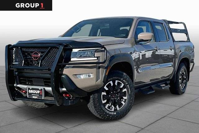 2023 Nissan Frontier PRO-4X 4WD photo