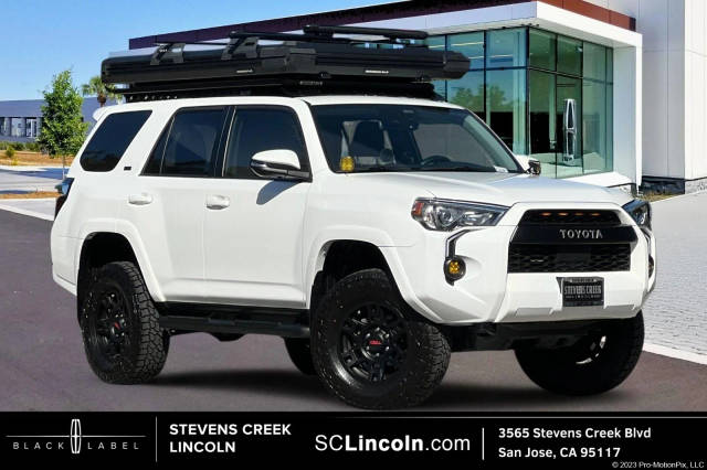 2023 Toyota 4Runner SR5 Premium 4WD photo