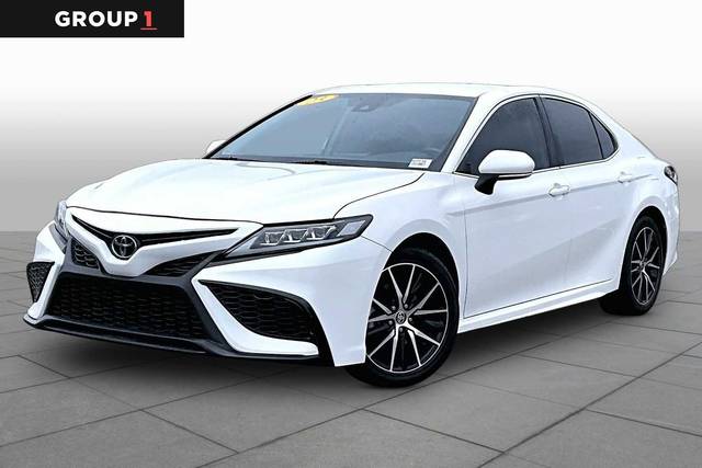 2023 Toyota Camry SE FWD photo
