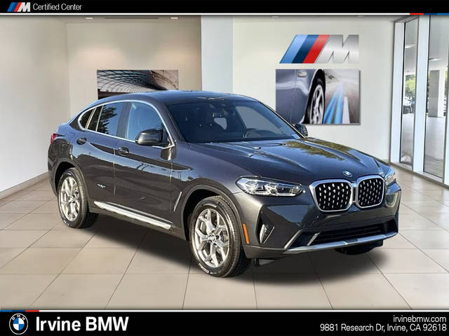 2023 BMW X4 xDrive30i AWD photo