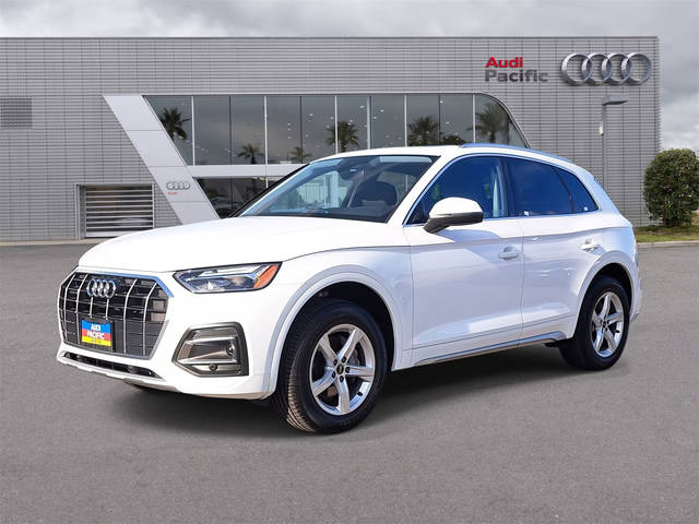 2023 Audi Q5 Premium AWD photo