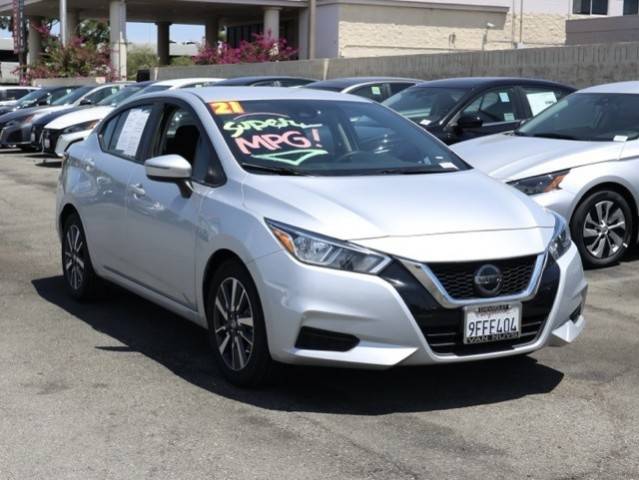 2021 Nissan Versa SV FWD photo