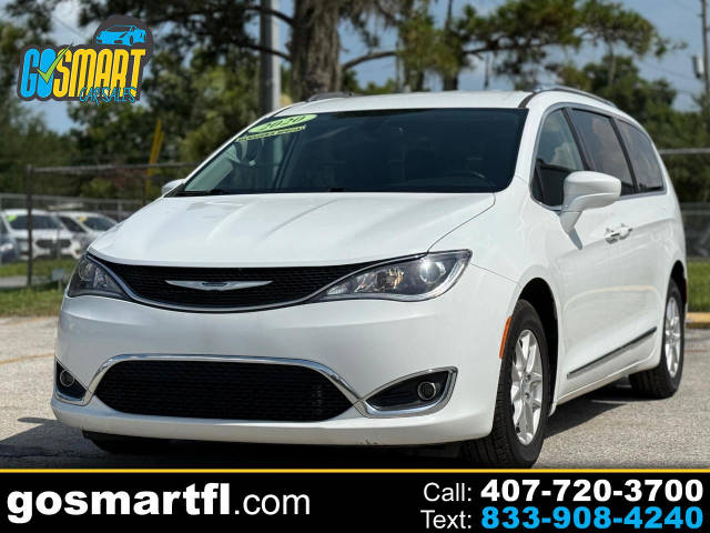 2020 Chrysler Pacifica Minivan Touring L FWD photo