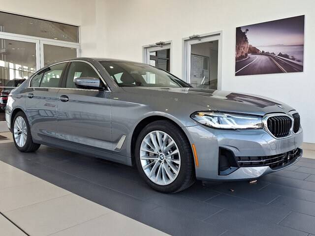 2023 BMW 5 Series 530i xDrive AWD photo