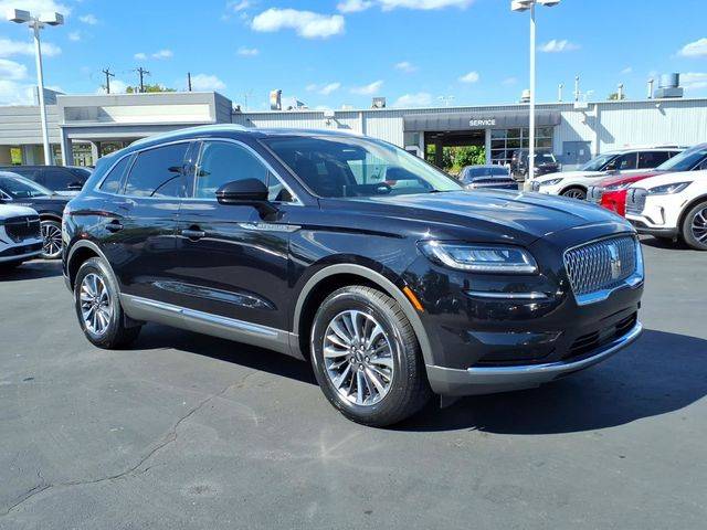 2023 Lincoln Nautilus Standard AWD photo