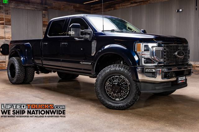 2022 Ford F-450 Super Duty LARIAT 4WD photo