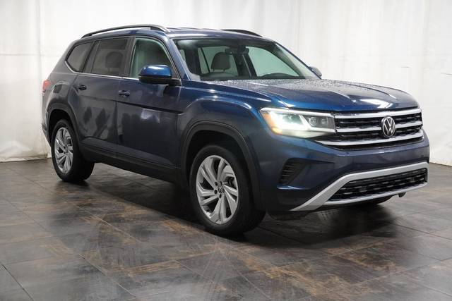 2023 Volkswagen Atlas 2.0T SE w/Technology AWD photo