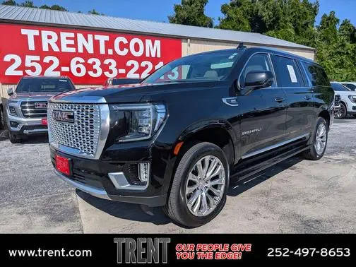 2023 GMC Yukon XL Denali 4WD photo