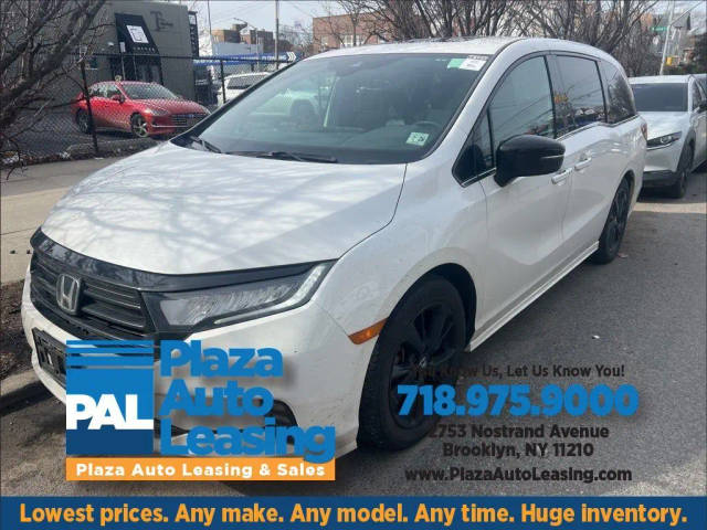 2023 Honda Odyssey Sport FWD photo
