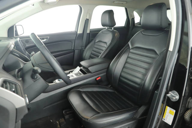 2023 Ford Edge SEL AWD photo