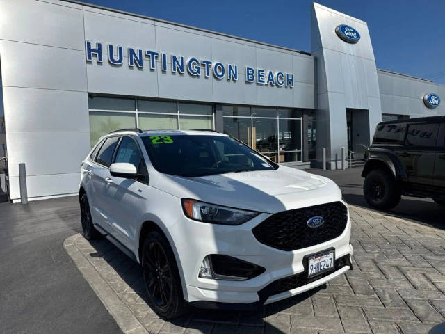 2023 Ford Edge ST-Line AWD photo