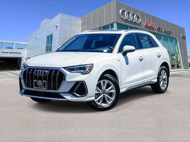 2023 Audi Q3 S line Premium AWD photo