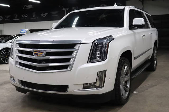 2020 Cadillac Escalade ESV Premium Luxury 4WD photo
