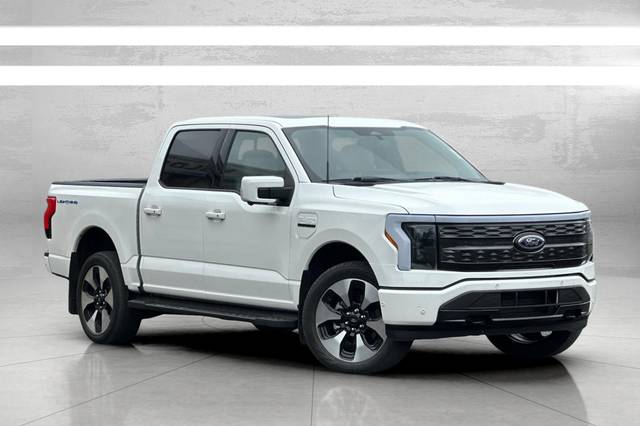 2023 Ford F-150 Lightning Platinum AWD photo