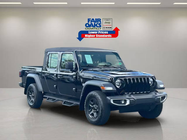 2023 Jeep Gladiator Sport 4WD photo