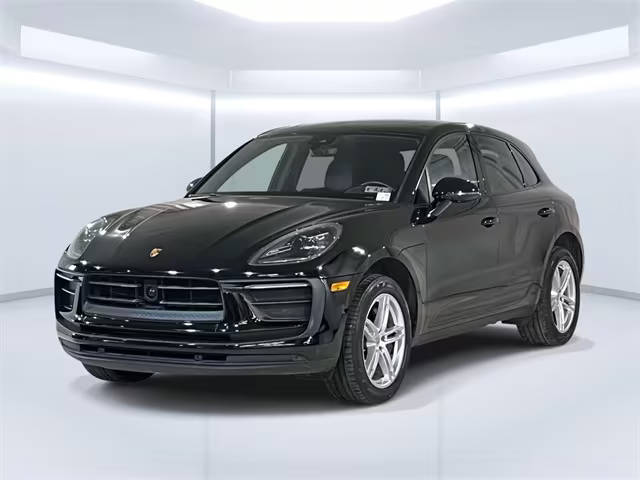 2023 Porsche Macan T AWD photo