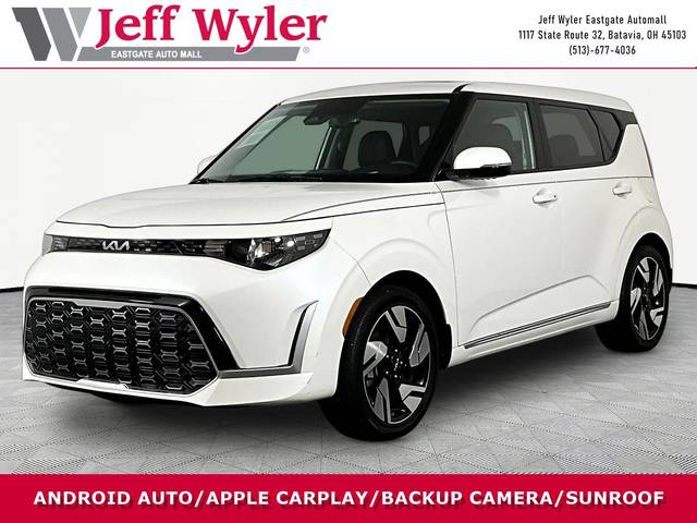 2023 Kia Soul GT-Line FWD photo