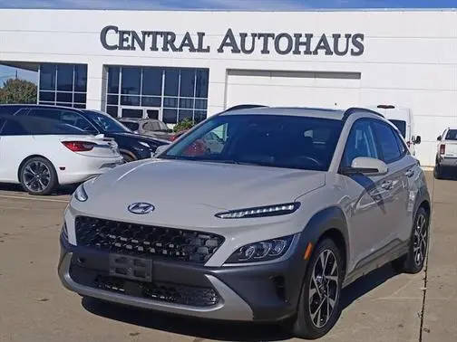 2023 Hyundai Kona Limited FWD photo