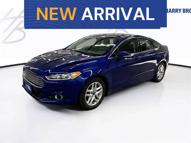 2015 Ford Fusion SE FWD photo