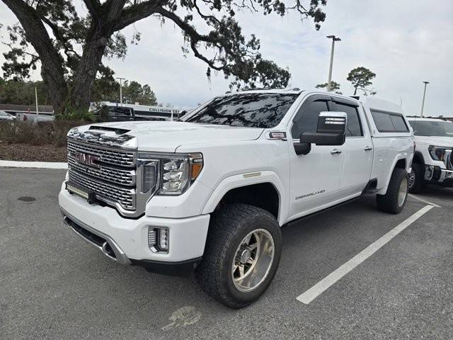 2020 GMC Sierra 2500HD Denali 4WD photo