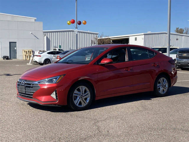 2020 Hyundai Elantra SEL FWD photo