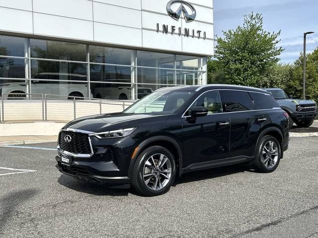 2023 Infiniti QX60 LUXE AWD photo