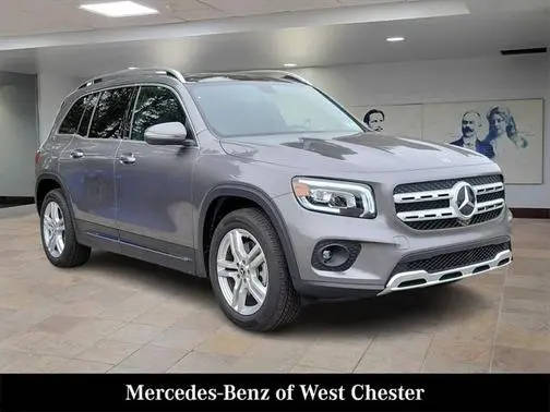 2023 Mercedes-Benz GLB-Class GLB 250 AWD photo