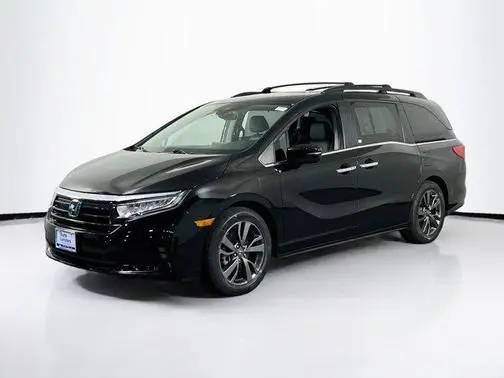 2023 Honda Odyssey Touring FWD photo