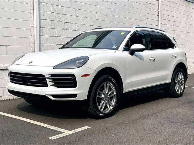 2023 Porsche Cayenne  AWD photo