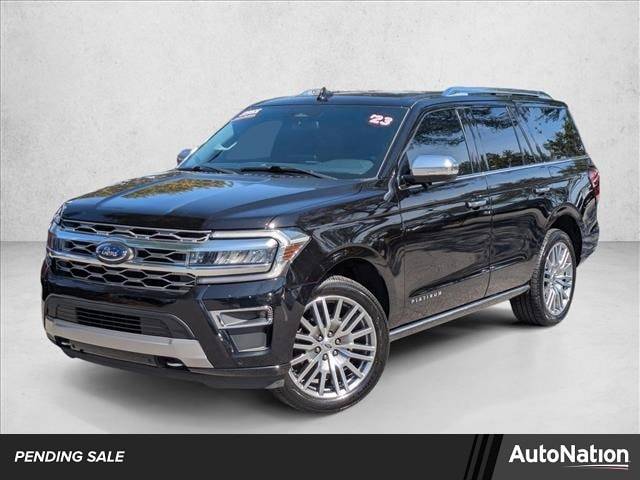 2023 Ford Expedition Platinum 4WD photo