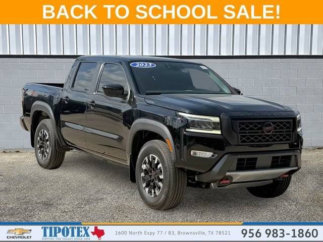 2023 Nissan Frontier PRO-4X 4WD photo