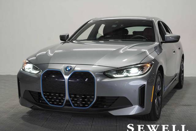 2023 BMW i4 eDrive40 RWD photo