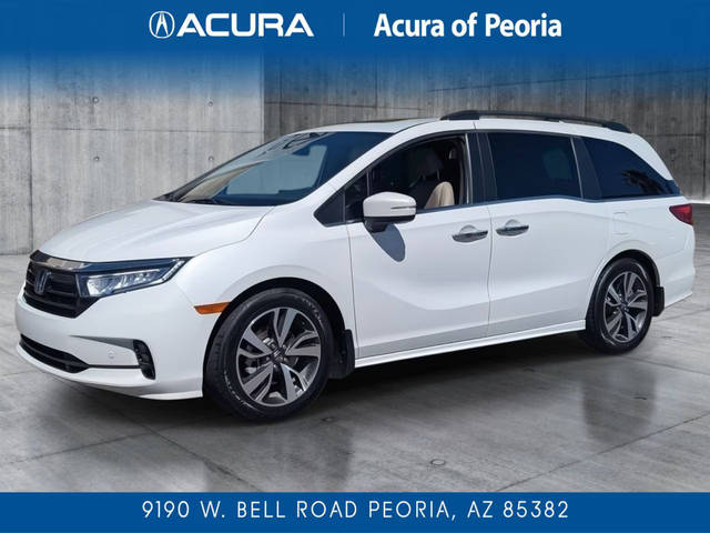 2023 Honda Odyssey Touring FWD photo