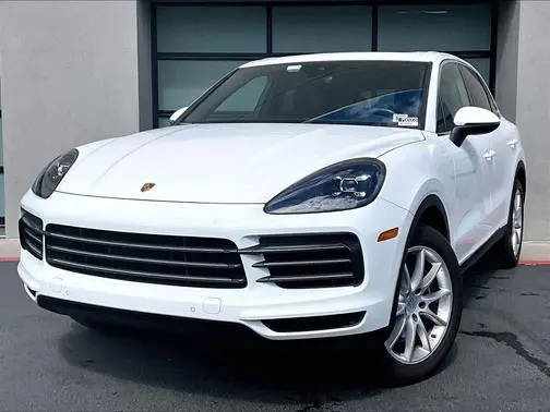 2023 Porsche Cayenne AWD photo