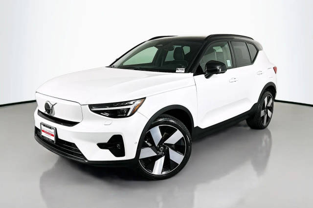 2023 Volvo XC40 Recharge Pure Electric Ultimate AWD photo