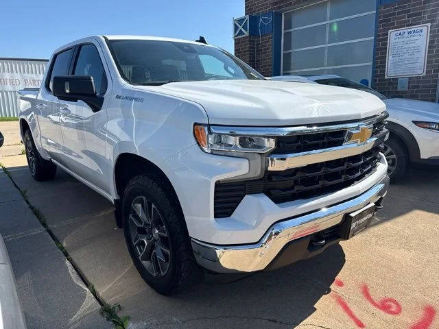 2023 Chevrolet Silverado 1500 LT 4WD photo