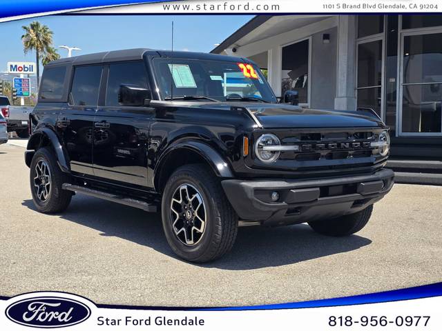 2022 Ford Bronco 4 Door Outer Banks 4WD photo