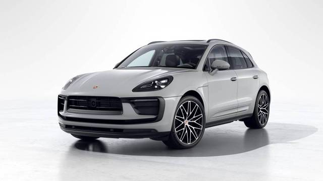 2023 Porsche Macan  AWD photo