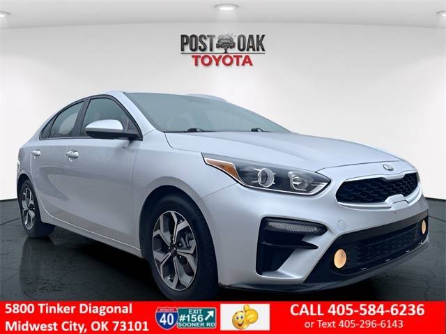 2021 Kia Forte LXS FWD photo