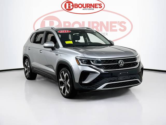 2023 Volkswagen Taos SEL AWD photo