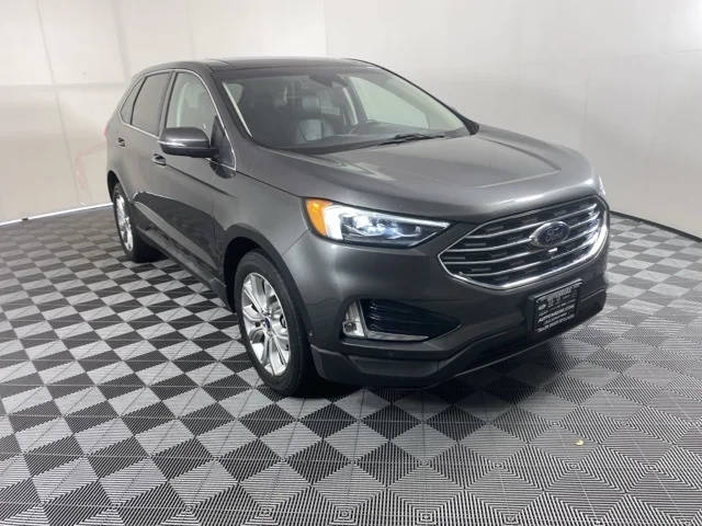 2020 Ford Edge Titanium FWD photo