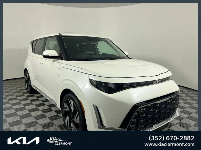 2023 Kia Soul GT-Line FWD photo