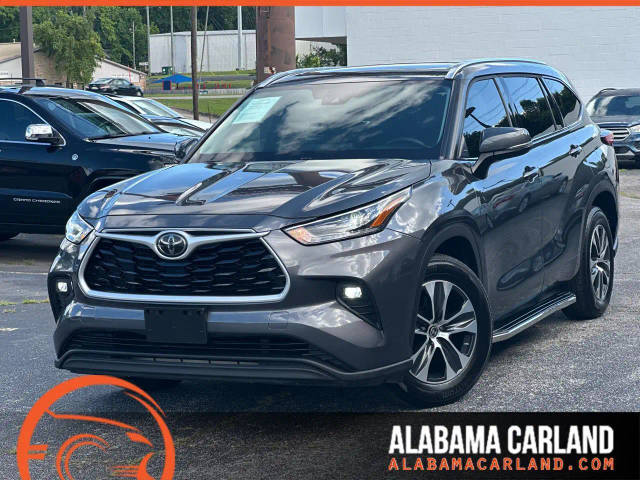 2021 Toyota Highlander XLE FWD photo